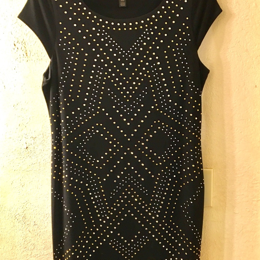 Thalia Sodi medium embellished cap sleeved dress.
